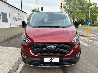 Ford Tourneo Custom 320 L1H1 ACTIVE 2.0 MHEV 185CV 6 POSTI N1 - NAV/CAMERA/PDC/LED Rosso usata Sesto San Giovanni