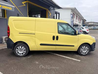 Fiat Doblò Veicolo commerciale Giallo usata Finale Emilia