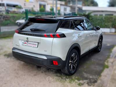 Peugeot 2008 Motore elettrico GT Bianco usata Ischia
