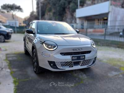 Fiat 600 110cv Serie Speciale Icon Beige usata Ischia
