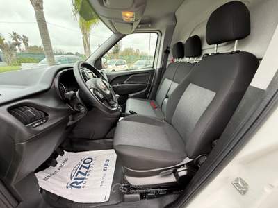 Fiat Doblò DOBLO 1.6 MJT 120CV MAXI 3 POSTI NAVI S&S PL-TN Cargo Bianco usata Mesagne