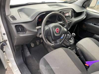 Fiat Doblò MAXI LH1 BUSINESS 1.6 Mjet 105cv E6D Bianco usata ADRIA