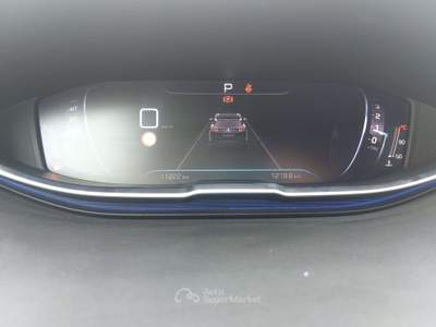Peugeot 3008 1.5 BLUEHDI S&S EAT8 ACTIVE PACK Grigio usata Pisa