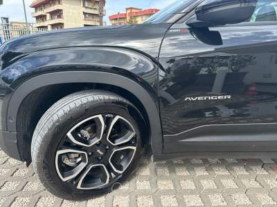 Jeep Avenger 100 CV MHEV Summit Automatica Nero usata Sant'Anastasia