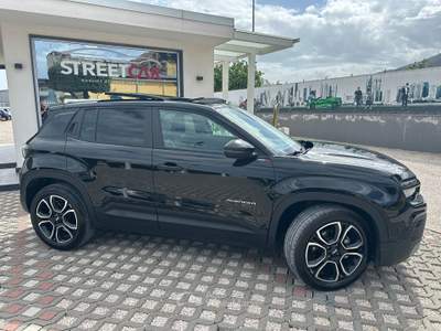 Jeep Avenger 100 CV MHEV Summit Automatica Nero usata Sant'Anastasia