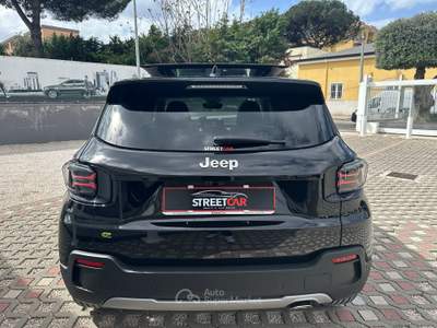Jeep Avenger 100 CV MHEV Summit Automatica Nero usata Sant'Anastasia