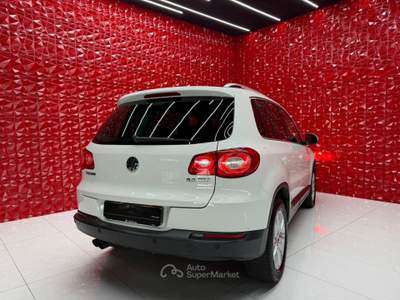 Volkswagen Tiguan 2.0 16V 4Motion Trend & Fun UNICO PROPRIETARIO Bianco usata Agliana