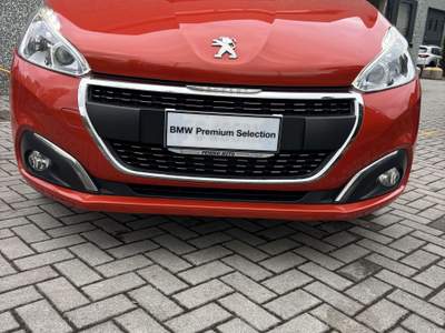 Peugeot 208 5p 1.6 bluehdi Active 75cv Arancione usata Erba