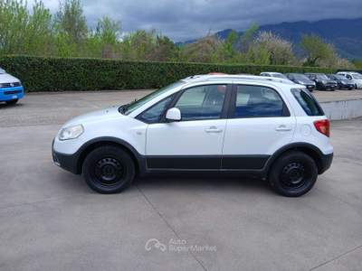Fiat Sedici Fiat Sedici 2.0 Mjt 4x4 135cv anno 2010 Bianco usata SAN MARTINO VALLE CAUDINA