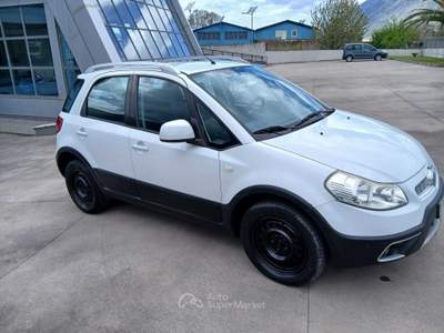 Fiat Sedici Fiat Sedici 2.0 Mjt 4x4 135cv anno 2010 Bianco usata SAN MARTINO VALLE CAUDINA