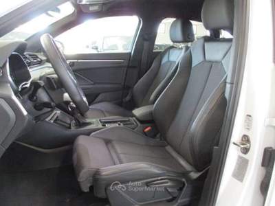 Audi Q3 Q3 Sportback (35) 2.0 TDI Identity Black S-Tronic Bianco usata Fossano