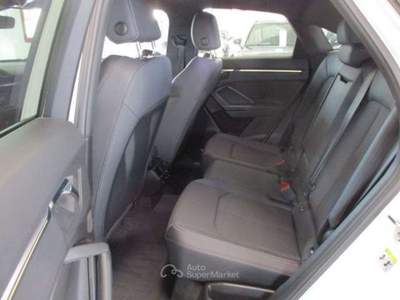 Audi Q3 Q3 Sportback (35) 2.0 TDI Identity Black S-Tronic Bianco usata Fossano
