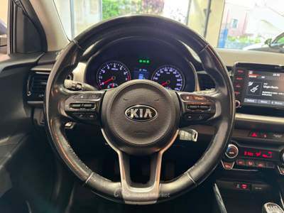 Kia Stonic 1.0 T-GDI Style Design Pack Blu/Azzurro usata AGROPOLI