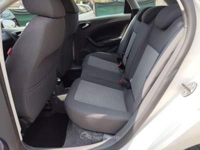 Seat Ibiza Seat Ibiza neopatentati usata Mira