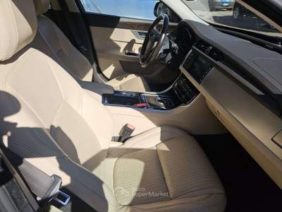 Jaguar XF XF II Berlina 2.0d Prestige 180cv auto (LEGGERE) Grigio usata Colleferro