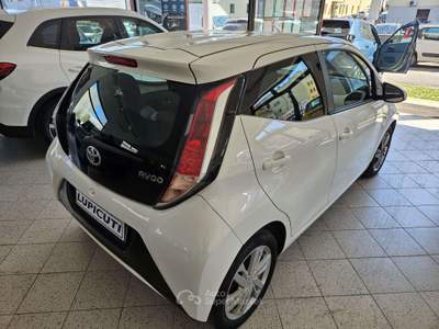 Toyota Aygo Aygo II 2014 5p 1.0 x-wave Bianco usata Colleferro
