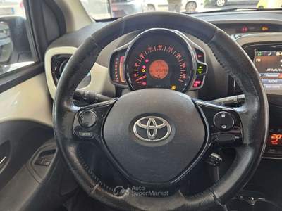 Toyota Aygo Aygo II 2014 5p 1.0 x-wave Bianco usata Colleferro