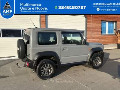 Suzuki Jimny ALLGRIP Comfort+ GJ LED Trazione integrale 4 posti Grigio usata Roma