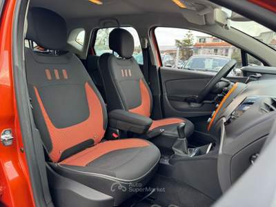 Renault Captur 1.5 dCi 90cv S&S Energy R-Link Arancione usata San Giuseppe Vesuviano