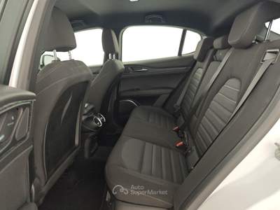 Alfa Romeo Stelvio 2.2 Turbo Diesel 190CV Business AT8 Q4 -** Bianco usata Ciampino