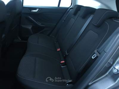 Ford Focus 1.5 Ecoblue 115cv Active Auto SW Tetto in contrasto nero Grigio usata Feltre