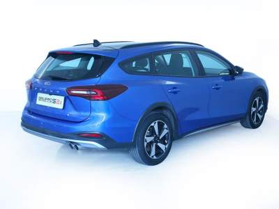 Ford Focus 1.5 Ecoblue 115cv Active Auto SW / Retrocamera/Tetto in contrasto nero Blu/Azzurro usata Feltre