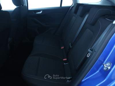 Ford Focus 1.5 Ecoblue 115cv Active Auto SW / Retrocamera/Tetto in contrasto nero Blu/Azzurro usata Feltre