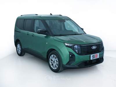 Ford Tourneo Courier 1.0 EcoBoost 125CV Titanium Verde usata Feltre