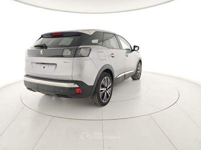Peugeot 3008 Hybrid 180 e-EAT8 Allure Pack Argento usata Capua
