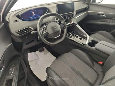 Peugeot 3008 Hybrid 180 e-EAT8 Allure Pack Argento usata Capua