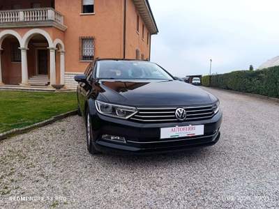 Volkswagen Passat Passat Variant 2.0 tdi Highline 150cv dsg 7m Nero usata Guidizzolo