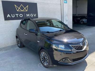 Lancia Ypsilon Ypsilon III 1.0 firefly hybrid Gold Plus s&s 70cv 5posti* PROMO Nero usata La Loggia