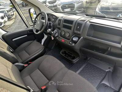 Citroen Jumper 33 2.2 BlueHDi 120 CV L2H2 Furgone Bianco usata Roma