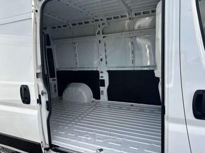 Citroen Jumper 33 2.2 BlueHDi 120 CV L2H2 Furgone Bianco usata Roma