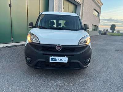Fiat Doblò 1.6 M-Jet 90 cv COMBI 5 POSTI N1 Bianco usata Cazzago San Martino