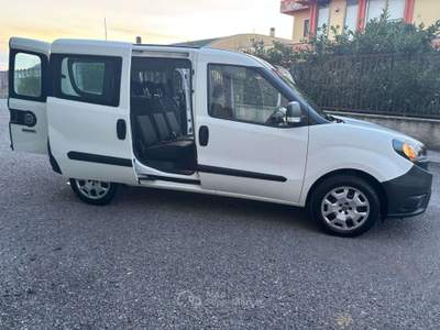 Fiat Doblò 1.6 M-Jet 90 cv COMBI 5 POSTI N1 Bianco usata Cazzago San Martino