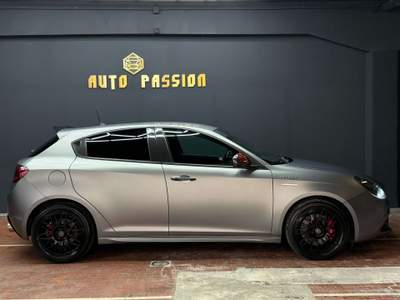 Alfa Romeo Giulietta Giulietta 1750 turbo Veloce 240cv tct R18 Euro6 Grigio usata Sesto San Giovanni