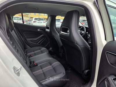 Mercedes-Benz GLA GLA 200 d Executive auto *NEOPATENTATI* Bianco usata Pescantina