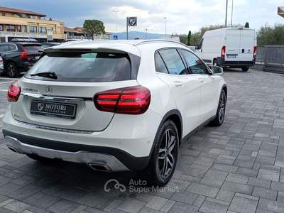 Mercedes-Benz GLA GLA 200 d Executive auto *NEOPATENTATI* Bianco usata Pescantina