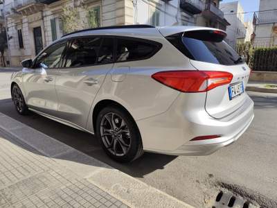Ford Focus EcoBlue 120CV SW ST-LINE AUTOMATICA Grigio usata CORATO