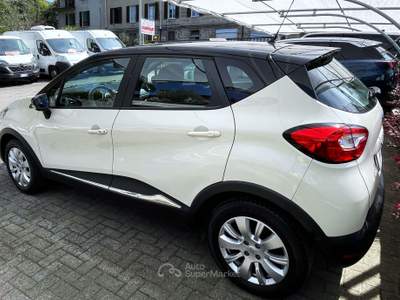 Renault Captur 0.9 tce 90 Cv S&S Live // Unico Proprietario Beige usata Barzanò