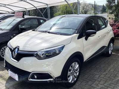 Renault Captur 0.9 tce 90 Cv S&S Live // Unico Proprietario Beige usata Barzanò