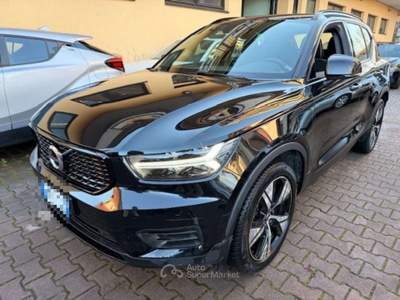 Volvo XC40 T5 Recharge Plug-in Hybrid R-design Nero usata Sesto San Giovanni Volvo XC40 T5 Recharge Plug-in Hybrid R-design Nero usata Sesto San Giovanni
