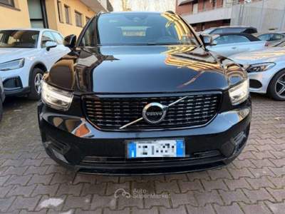 Volvo XC40 T5 Recharge Plug-in Hybrid R-design Nero usata Sesto San Giovanni