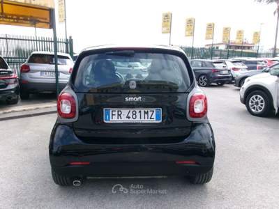 Smart ForTwo FORTWO 0.9 TURBO 90CV MY 18 TWINAMIC AUTOMATICA *NAVIGATORE* Nero usata Giugliano in Campania