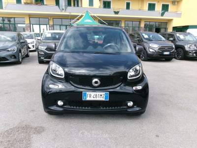 Smart ForTwo FORTWO 0.9 TURBO 90CV MY 18 TWINAMIC AUTOMATICA *NAVIGATORE* Nero usata Giugliano in Campania