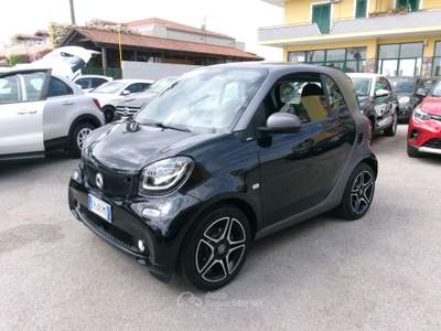 Smart ForTwo FORTWO 0.9 TURBO 90CV MY 18 TWINAMIC AUTOMATICA *NAVIGATORE* Nero usata Giugliano in Campania