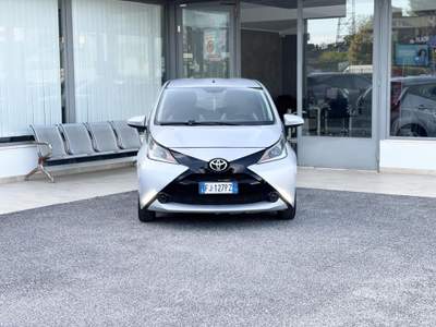 Toyota Aygo 1.0 Benzina 69CV E6 Neo - 2017 Grigio usata Roma