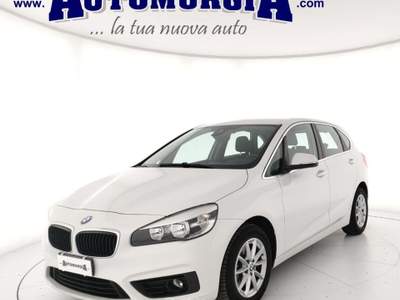 BMW Serie 2 Active Tourer 216d d Active Tourer Luxury Bianco usata Barletta