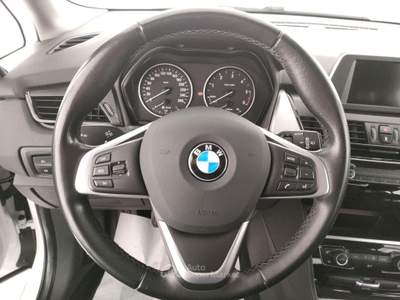BMW Serie 2 Active Tourer 216d d Active Tourer Luxury Bianco usata Barletta